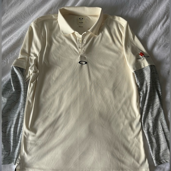 Oakley golf shirt - Picture 1 of 2